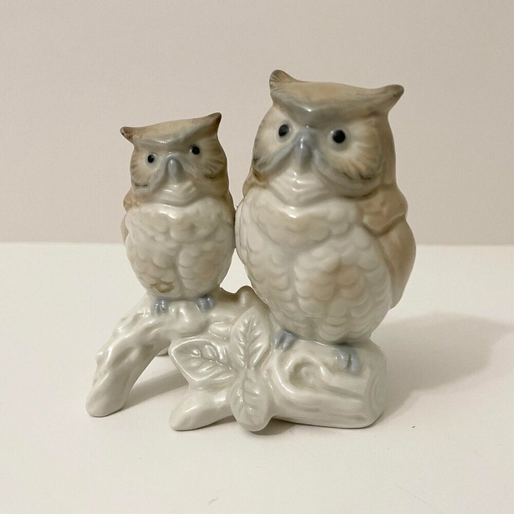 Vintage Porcelain Otagiri Japan Owls Sitting On A Tree Branch Figurine Chipped